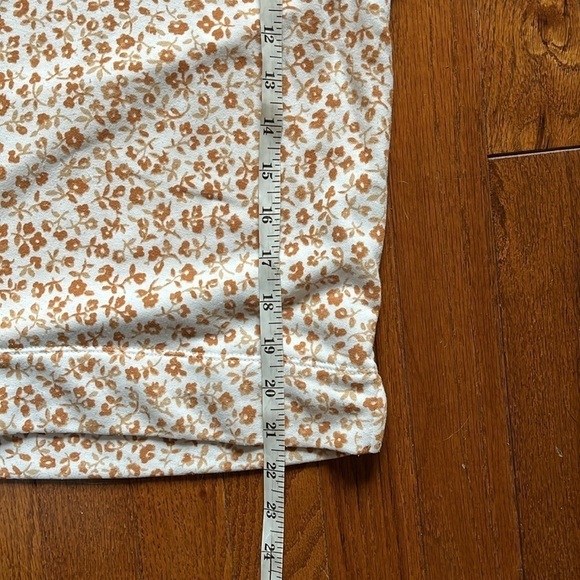 Lou & Grey | Floral Ditzy Cozy Cotton Terry Sweatshirt Cream & Orange Medium - Picture 7 of 7